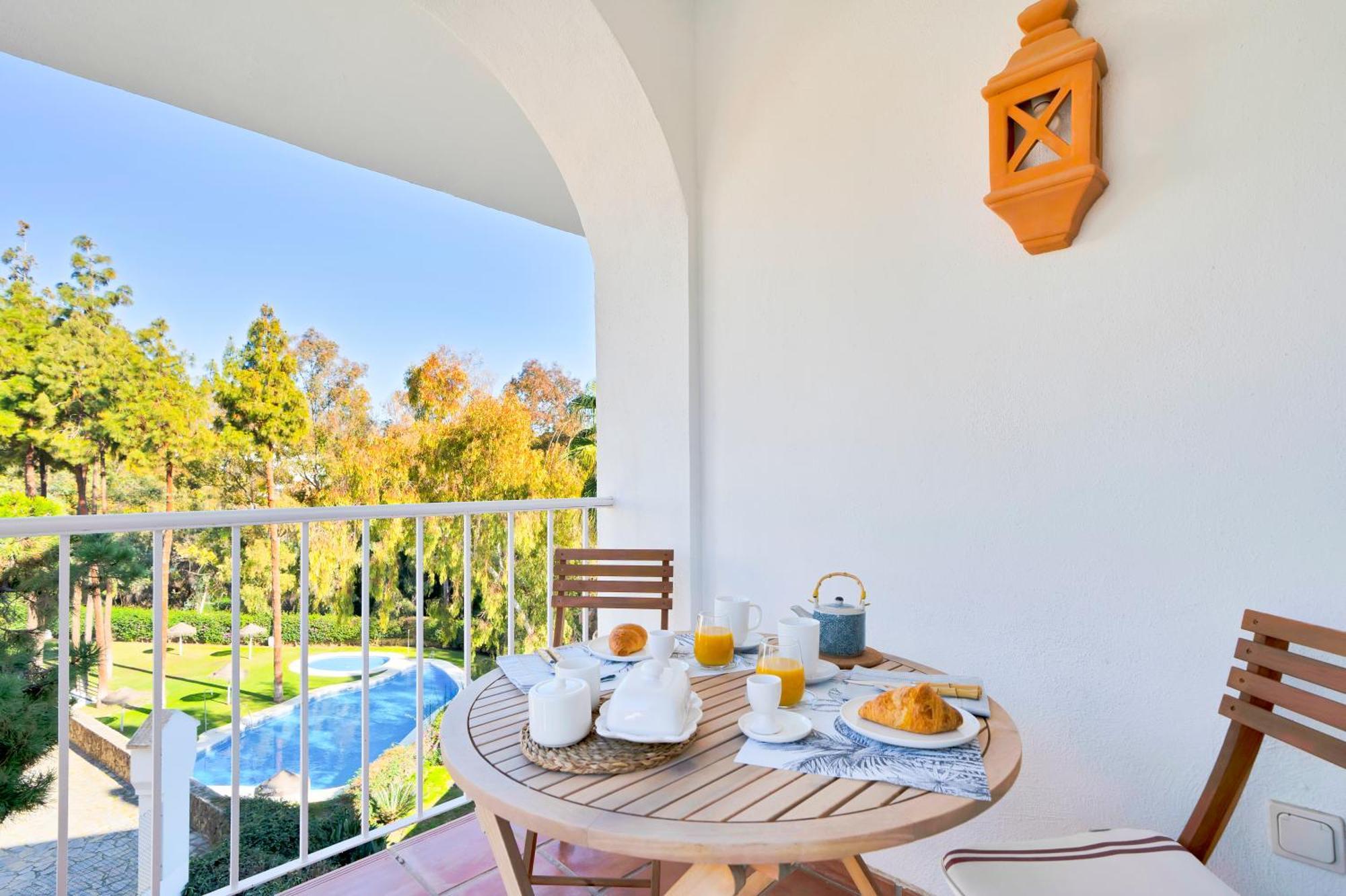 Luxury Penthouse With Sea Views In Marbella Golden Mile, Puente Romano Area Dış mekan fotoğraf